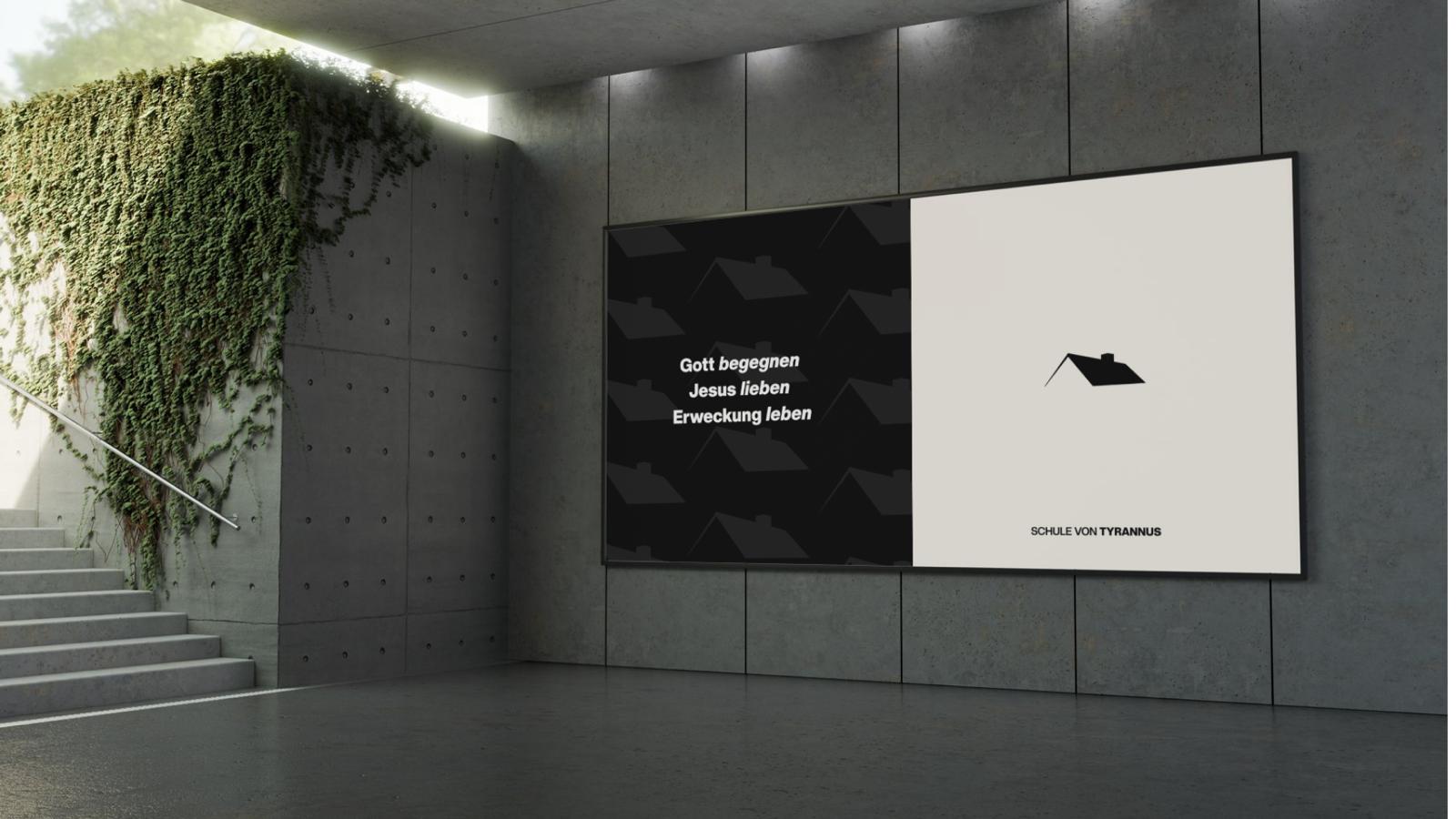 Schule von Tyrannus Markenwand im minimalistischen Raum